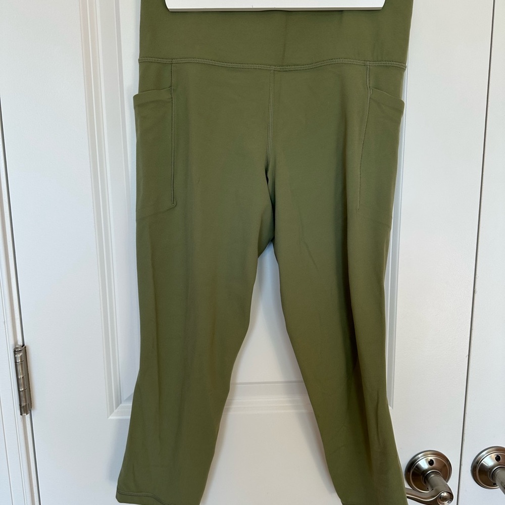 Athleta Salutation II Sage Green Leggings